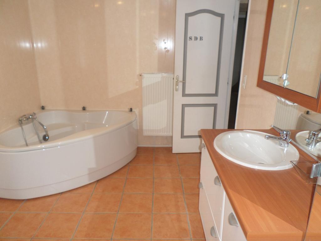 L'Atelier Du Creusot Villa Le Creusot Room photo